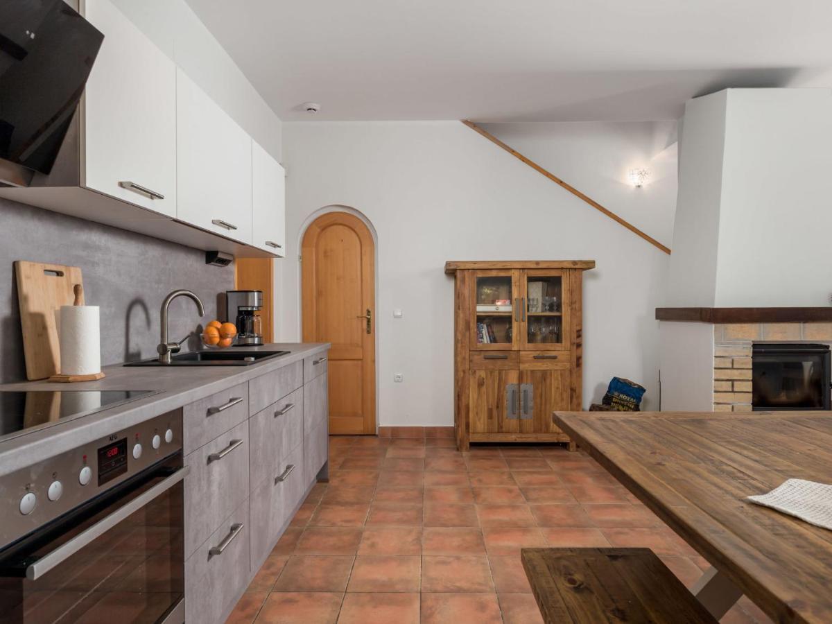 Holiday Home Casa Albertina-2 By Interhome Martina Luaran gambar